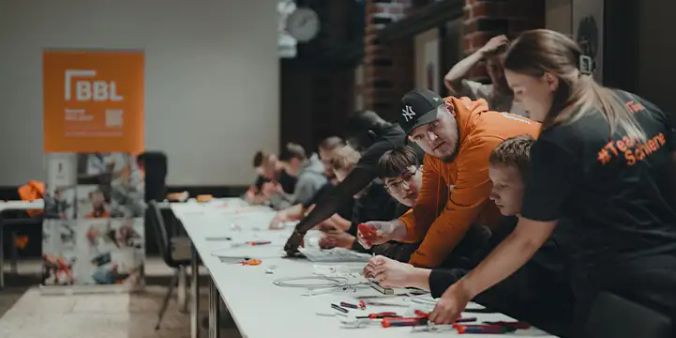 DIY-Connection: Baue dein eigenes Netzwerkkabel mit BBL Bahnbau